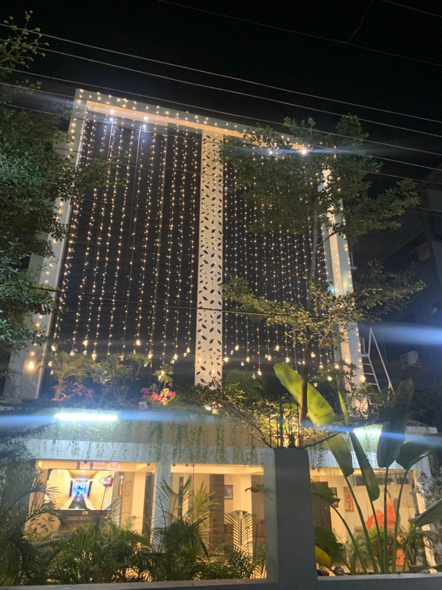 Hotel Nirvana Residency Nagpur Extérieur photo